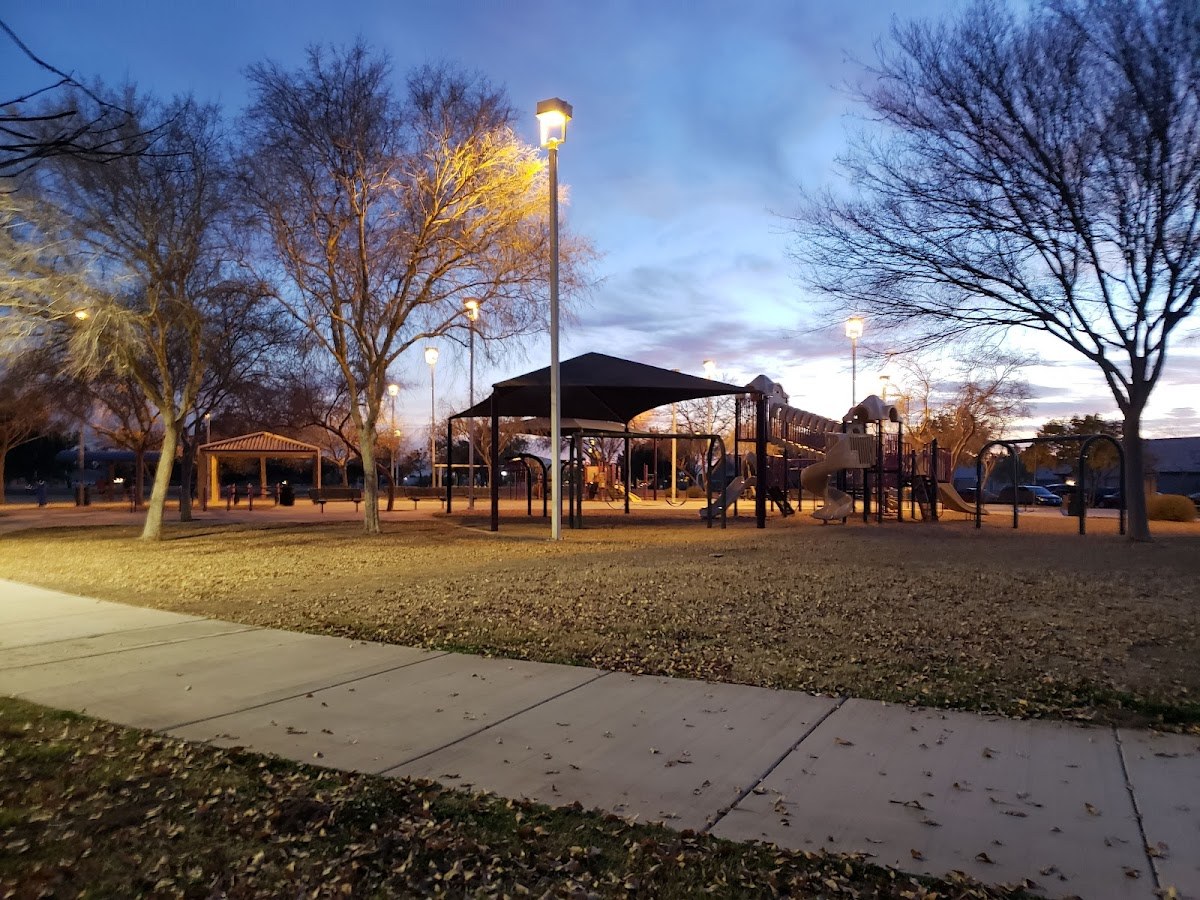 Discovery Park Court