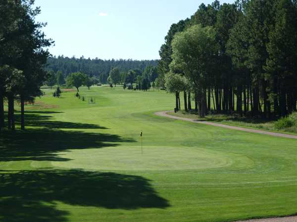 Pinewood Country Club