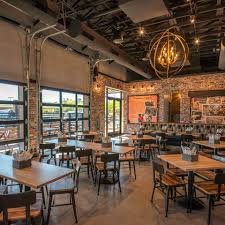 Boo and Henry's Memphis Pit BBQ