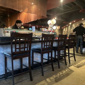 Ginza Sushi & Izakaya